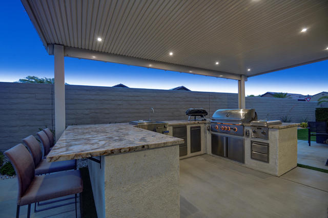 33 Magnum, Rancho Mirage, CA 92270