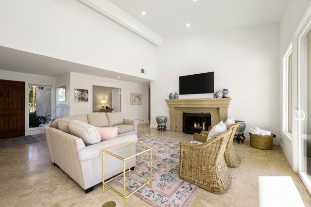 76101 Zuni Road, Indian Wells CA: https://media.crmls.org/mediaz/8dcd5d81-9727-4209-8d1e-f3c938fea076.jpg