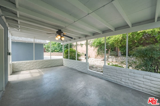 3141 Fairmount Avenue, La Crescenta CA: https://media.crmls.org/mediaz/8dcd75a3-e3d9-462d-bb2a-fa7e722f5a96.jpg