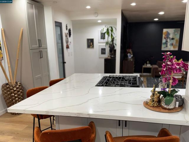 120 E Lake Drive, Antioch CA: https://media.crmls.org/mediaz/8dce760e-a92e-4a8b-9a20-9d5d75f4791d.jpg