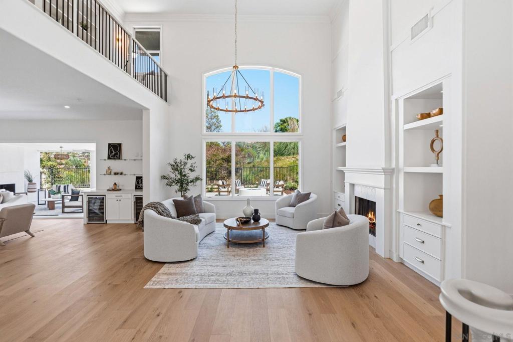 8164 Pale Moon - photo 4