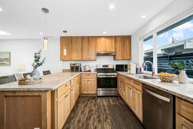 2781 Saint Cloud Drive, San Bruno CA: https://media.crmls.org/mediaz/8dd0df82-f087-45c9-a7cd-eaee0fde26d2.jpg