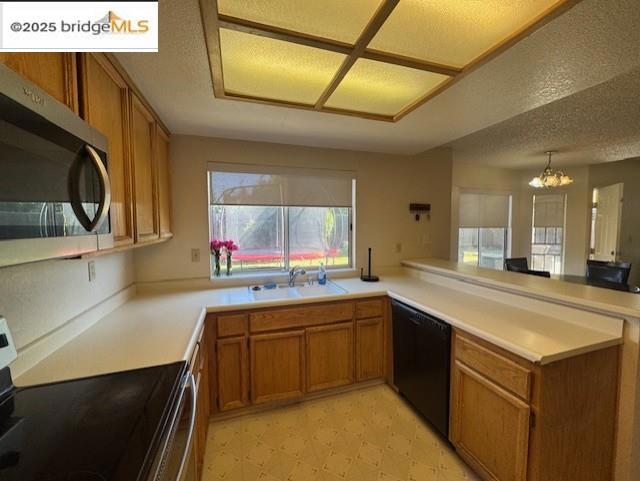 1961 Hemlock, Oakley CA: https://media.crmls.org/mediaz/8dd1bd2e-0db6-408f-87f3-a306c53bae99.jpg