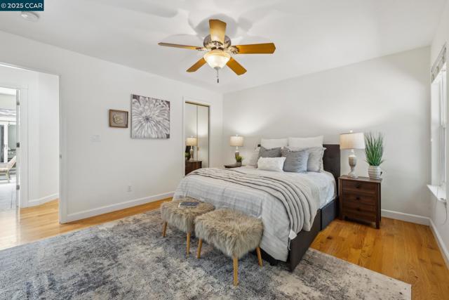 1450 Finley Ln, Alamo CA: https://media.crmls.org/mediaz/8dd335cc-d8f2-4de6-b751-8a8879a509c7.jpg