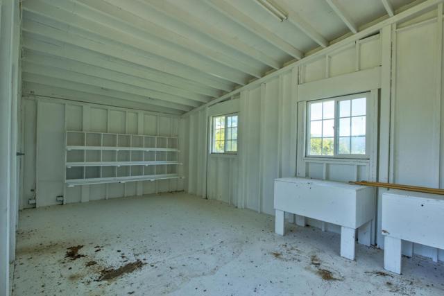 5090 La Honda Road,  CA: https://media.crmls.org/mediaz/8dd484fb-58df-49ab-ba14-308dbbfb077b.jpg