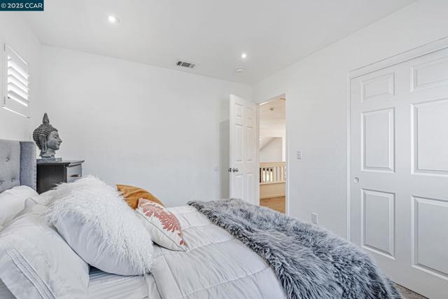 5103 Pioneer Way, Antioch CA: https://media.crmls.org/mediaz/8dd50def-0272-4d32-a95f-897423130e4a.jpg