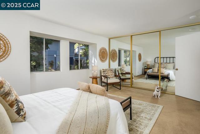 1769 Holland Cir, Walnut Creek CA: https://media.crmls.org/mediaz/8dd5befd-d981-4374-abe1-8e4fa740509f.jpg