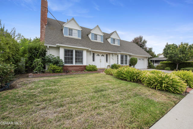 19816 Needles Street, Chatsworth CA: https://media.crmls.org/mediaz/8dd69f35-dc7e-49fc-8bff-58de222d4e2c.jpg