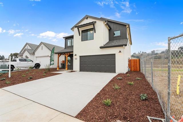 425 Maria Drive, Hollister CA: https://media.crmls.org/mediaz/8dd6f1d2-b184-472a-a1d4-6d57a3a35fcf.jpg