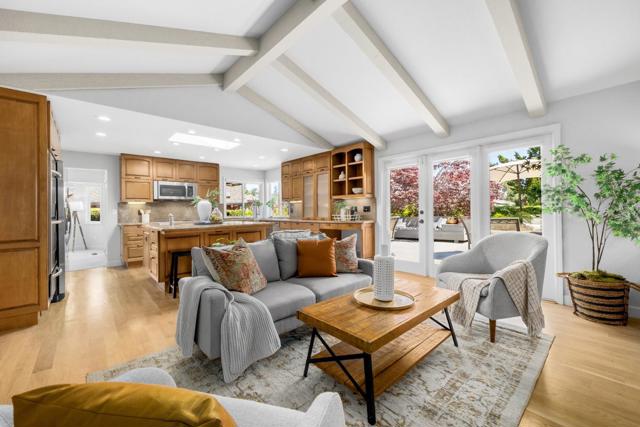 105 Jocelyn Court, Santa Cruz CA: https://media.crmls.org/mediaz/8dd71f82-b3d7-4531-b827-948d91110490.jpg