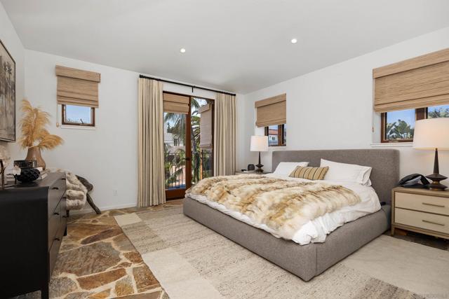 227 Neptune Ave, Encinitas CA: https://media.crmls.org/mediaz/8dd7ee5e-c479-42db-a31d-b9246eab2aba.jpg