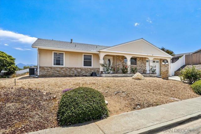16881 Bellota, San Diego CA: https://media.crmls.org/mediaz/8dd87fff-f784-49ba-b52c-80327e31d4f9.jpg