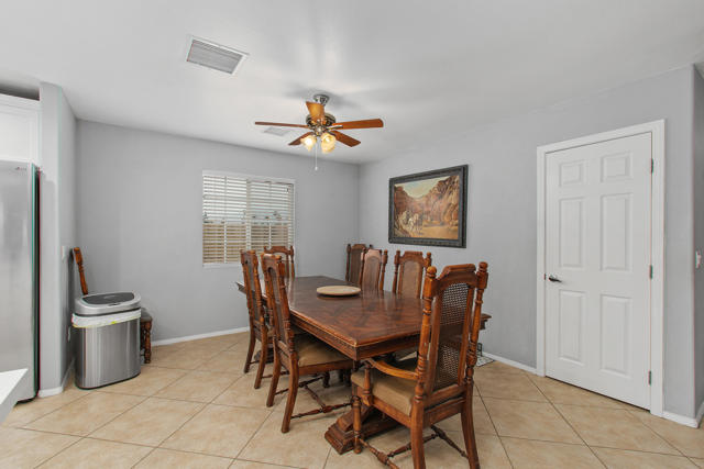 27250 Nortada Drive, Cathedral City CA: https://media.crmls.org/mediaz/8dd8bb6e-62af-482a-bc58-d17030ea7dae.jpg