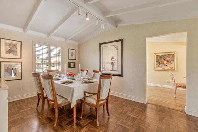 3231 Fieldcrest Drive, Sacramento CA: https://media.crmls.org/mediaz/8dd9917c-c0c7-4322-9dac-47b1b26314ba.jpg