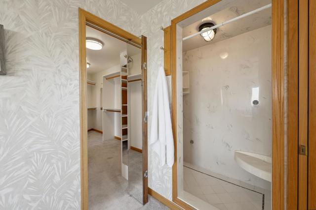 21006 Bear Creek Road, Los Gatos CA: https://media.crmls.org/mediaz/8dd9fe34-eb68-47ef-ae51-22506a524e04.jpg