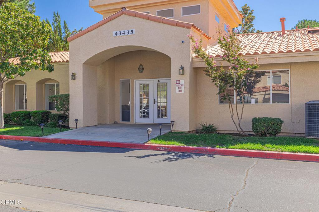 MLS #V1-32675 image #40