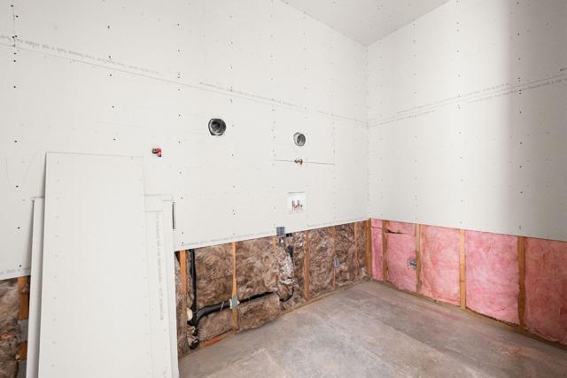 1133 W Dolores Court, Palm Springs CA: https://media.crmls.org/mediaz/8ddb1e4b-ccb2-407e-b86d-fd281db6cdbe.jpg