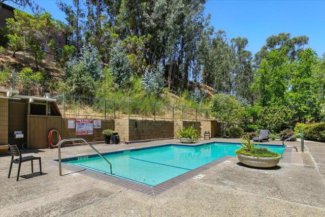 400 Davey Glen Road, Belmont CA: https://media.crmls.org/mediaz/8ddbb500-476b-4f83-8920-52966ce9b3f6.jpg