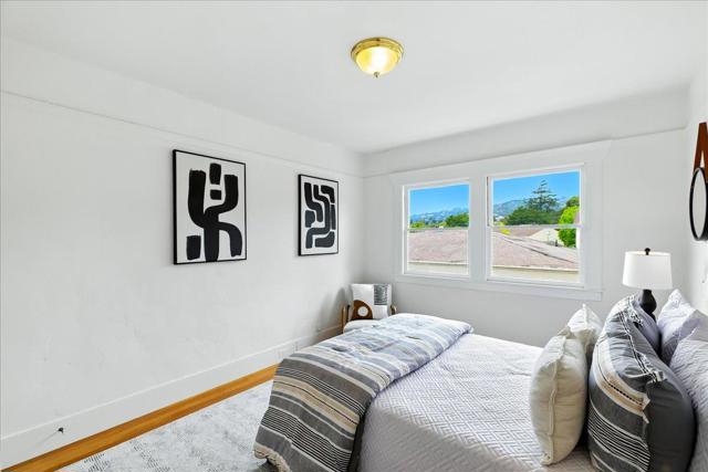 5555 Carlton Street, Oakland CA: https://media.crmls.org/mediaz/8ddc5a18-6e65-4a19-a509-0e799aef10e5.jpg