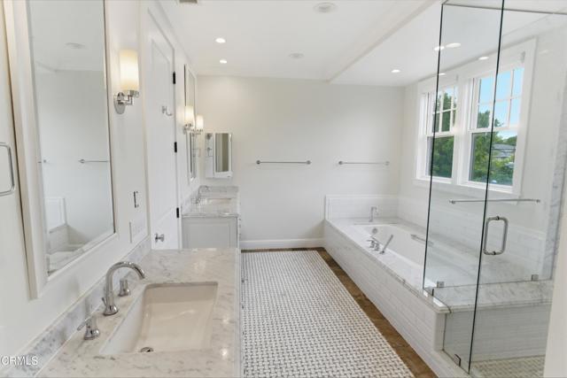 5 Bed Home for Sale in Los Angeles, California