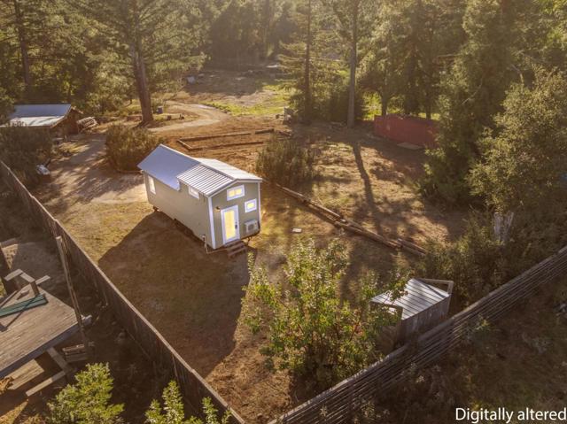 15 Braemoor Drive, Santa Cruz CA: https://media.crmls.org/mediaz/8ddd736a-1218-4145-9ec4-b8261bdda3f6.jpg