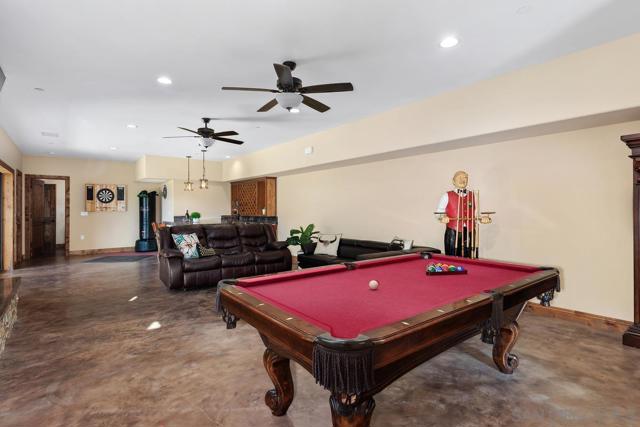 18585 Deer Valley Estates, Poway CA: https://media.crmls.org/mediaz/8dddbdb1-43ab-4de4-930a-cf63a8b2bf59.jpg