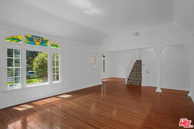 457 15th Street photo 6