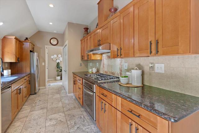 56 Citation Drive, Los Altos CA: https://media.crmls.org/mediaz/8de018d3-12f7-4bee-8845-cb391459b5d4.jpg