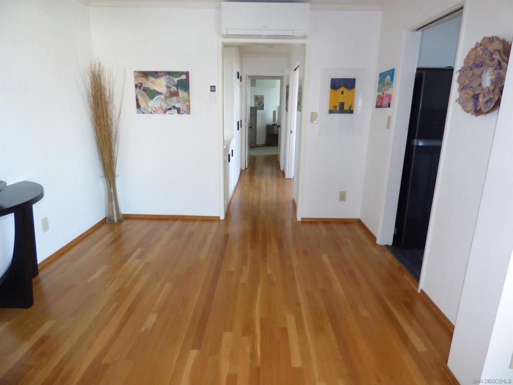 MLS #250043076SD image #16