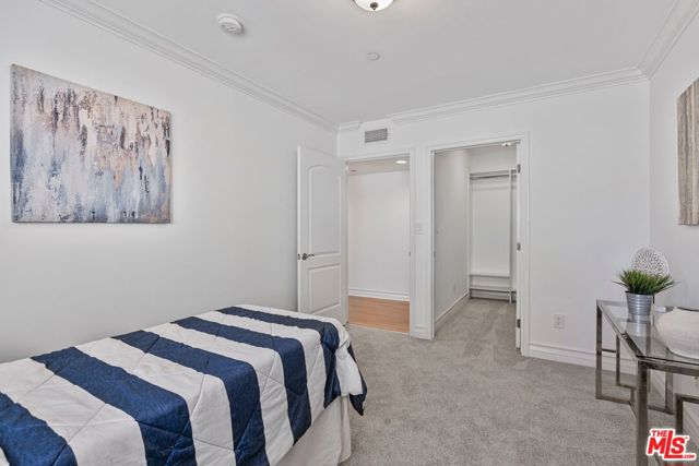 123 S Clark Drive, West Hollywood CA: https://media.crmls.org/mediaz/8de28644-5f28-4b81-bb36-30fb38224e35.jpg