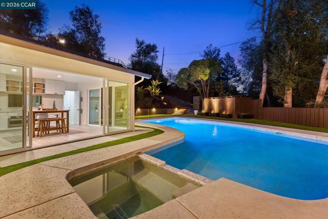 Image 9 of 51 For 1816 Meadow Ln