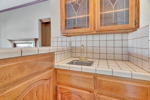 270 Rio Vista Drive, King City CA: https://media.crmls.org/mediaz/8de33ab9-b36c-40f9-b176-d0e923a60475.jpg