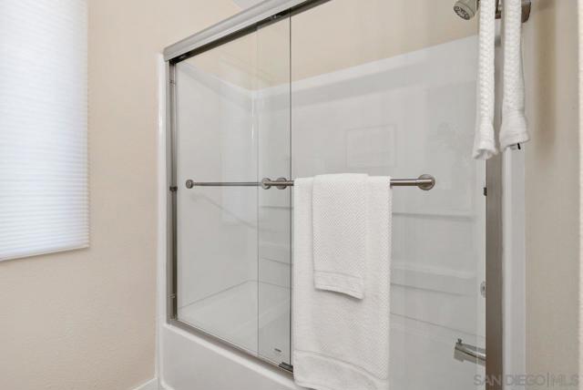 7545 Charmant, San Diego CA: https://media.crmls.org/mediaz/8de4c50e-ac07-437d-8993-edfdaa4b0444.jpg