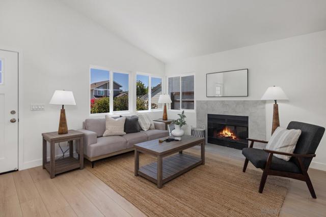 5868 Kings View Ct, San Diego CA: https://media.crmls.org/mediaz/8de508e3-6345-439b-90e7-bffd33476b3b.jpg