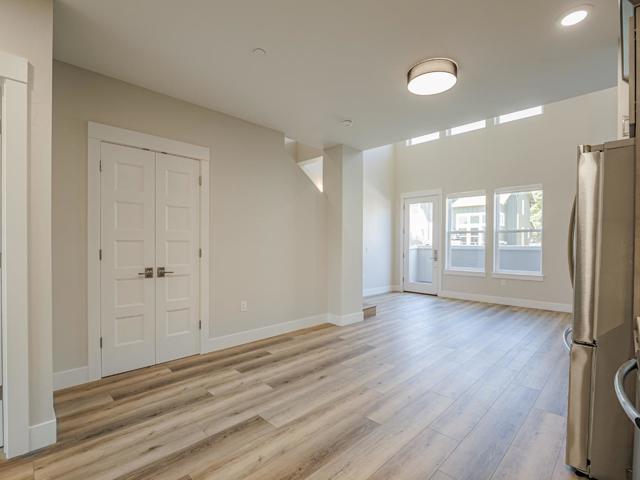 136 Aptos Village Way, Aptos CA: https://media.crmls.org/mediaz/8de64b10-2dd2-4fe7-991a-ab09ae83050f.jpg