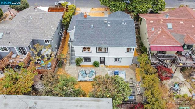 Image 34 of 41 For 2815 San Luis St