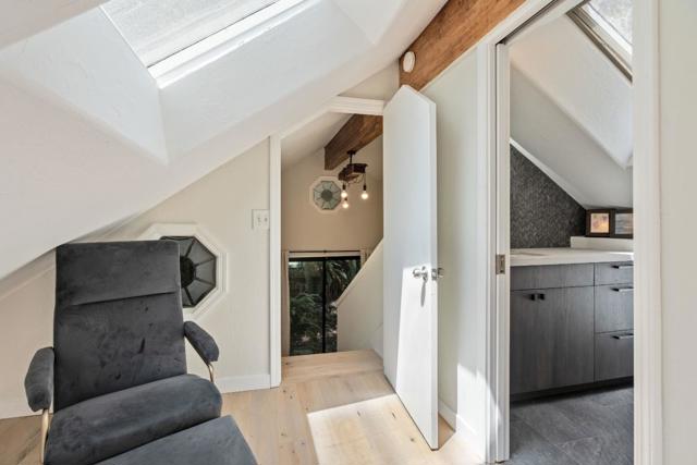 2305 Bear Canyon Road, Los Gatos CA: https://media.crmls.org/mediaz/8de6ff00-92a1-4ce7-99f6-34878dcacf43.jpg