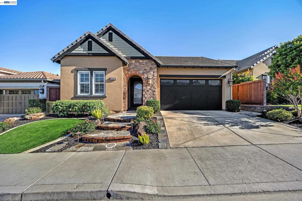 1608 Frascati Way