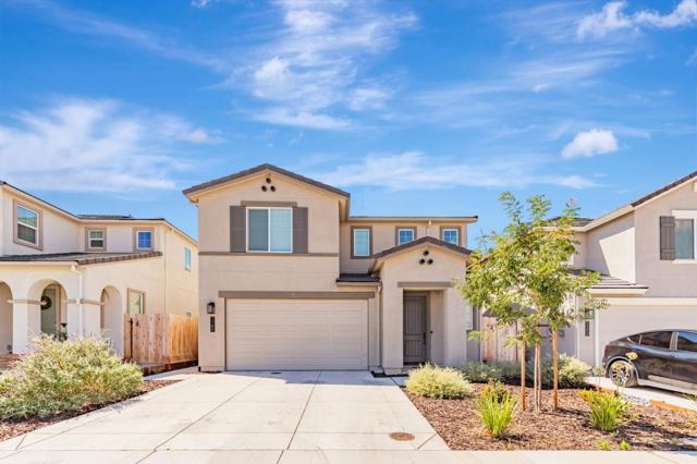 1180 Cherry Peak Way, Hollister CA: https://media.crmls.org/mediaz/8de7f6f3-cc15-4f1a-a273-9832d8dacf37.jpg