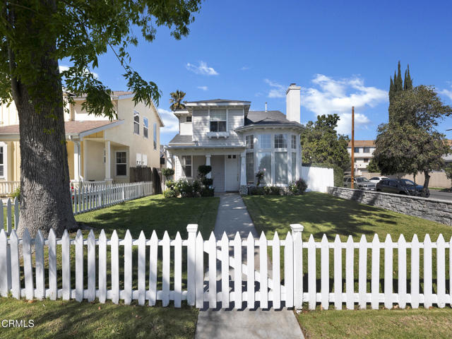 Detail Gallery Image 2 of 21 For 7101 Oso Ave #16,  Winnetka,  CA 91306 - 3 Beds | 3 Baths