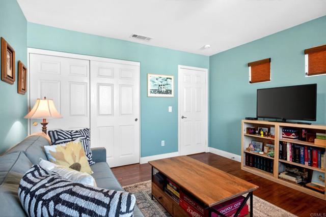 Detail Gallery Image 40 of 62 For 5531 Foxtail Loop, Carlsbad,  CA 92010 - 3 Beds | 2/1 Baths