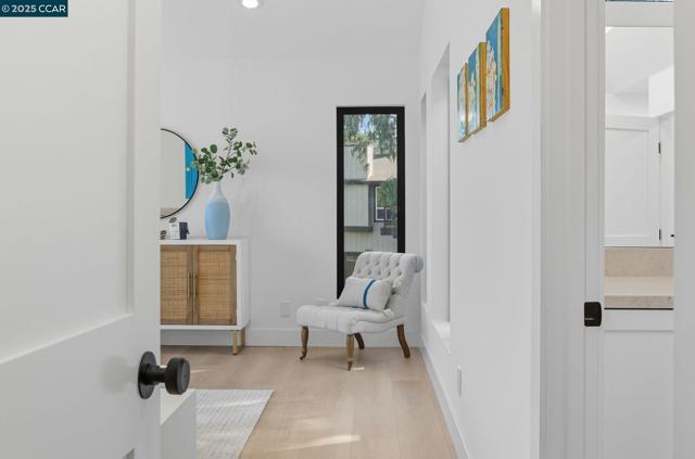 189 Rudgear Drive, Walnut Creek CA: https://media.crmls.org/mediaz/8decb6d7-4fb0-497e-b1ff-dd1d39e9f38f.jpg