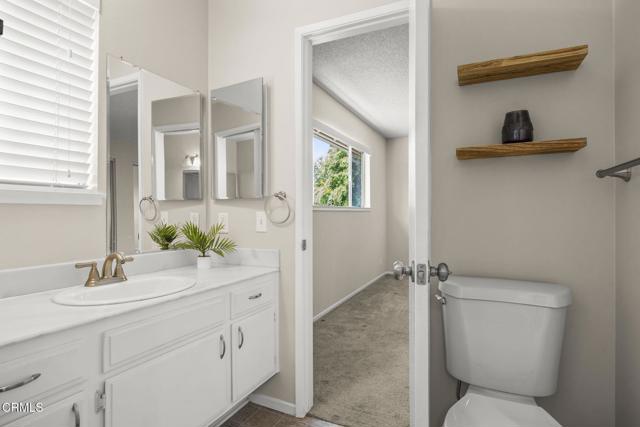71 Mount Whitney Court, Ventura CA: https://media.crmls.org/mediaz/8dee18a7-fe0c-445c-94d6-b3f3b865e571.jpg