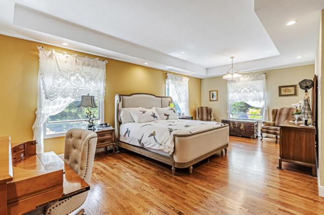 12308 Crayside Lane, Saratoga CA: https://media.crmls.org/mediaz/8dee3abe-b74e-4c16-a592-9aa29671c8fc.jpg