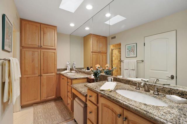 45475 Pueblo Road, Indian Wells CA: https://media.crmls.org/mediaz/8deeded2-4029-4907-8c8a-a2b820b06a59.jpg