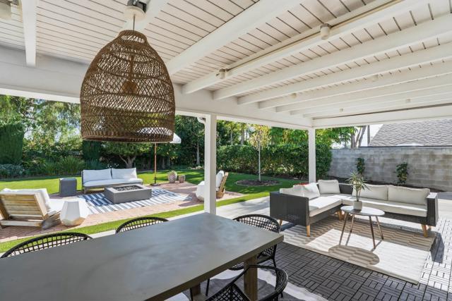 6625 Casselberry Way, San Diego CA: https://media.crmls.org/mediaz/8deeee1e-2446-4235-bf39-c24591cb8db6.jpg