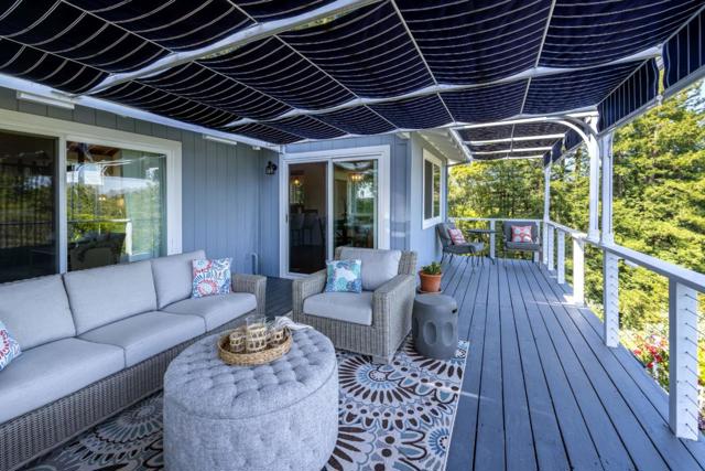 645 Skyward Drive, Aptos CA: https://media.crmls.org/mediaz/8def50ff-2808-4529-86b6-c14735456917.jpg