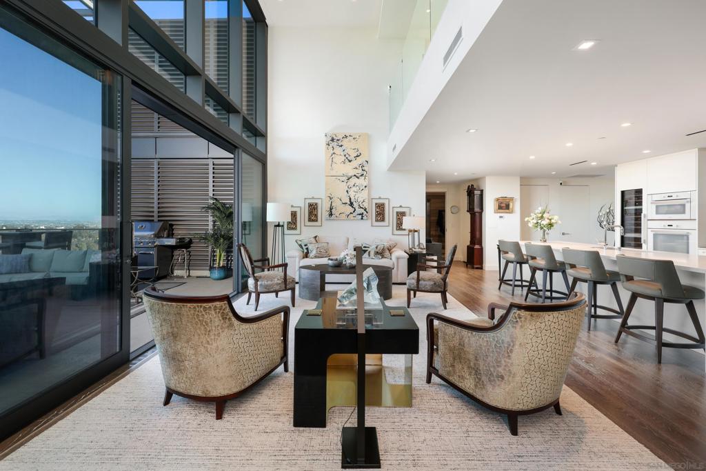 2855 5th Ave - photo 4