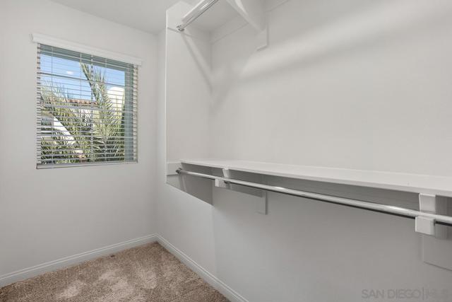 12932 Peppergrass Creek Gate, San Diego CA: https://media.crmls.org/mediaz/8df0932e-3dcc-45fb-a5f1-ad8e96efb171.jpg