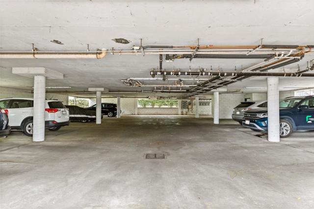 37000 Meadowbrook, Fremont CA: https://media.crmls.org/mediaz/8df0a1a4-700a-4672-ac80-71d970e6eeaf.jpg